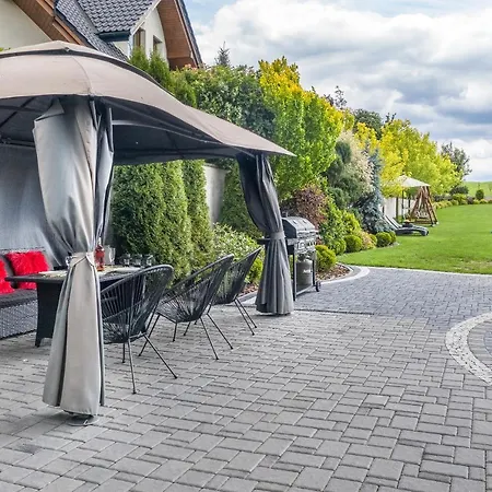 Bialy Jelen Z Basenem I Jacuzzi 3*