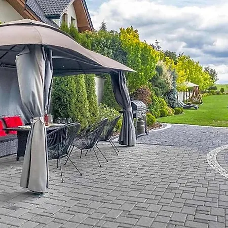 Oda ve Kahvaltı Bialy Jelen Jacuzzi & Sauna 3*