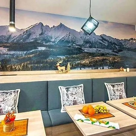 Oda ve Kahvaltı Bialy Jelen Jacuzzi & Sauna Ostrowsko