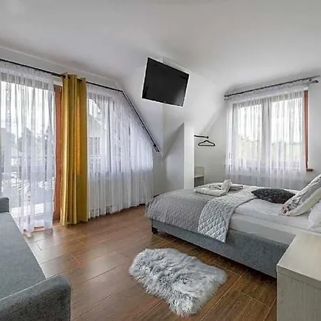 Bialy Jelen Jacuzzi & Sauna 3*