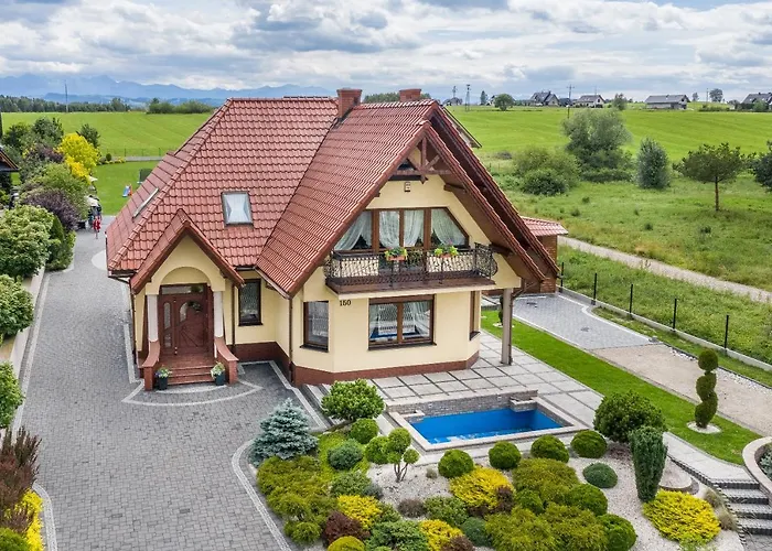 Frühstückspension Bialy Jelen Z Basenem I Jacuzzi 3*