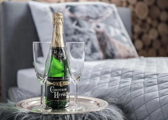 Frühstückspension Bialy Jelen Z Basenem I Jacuzzi Ostrowsko